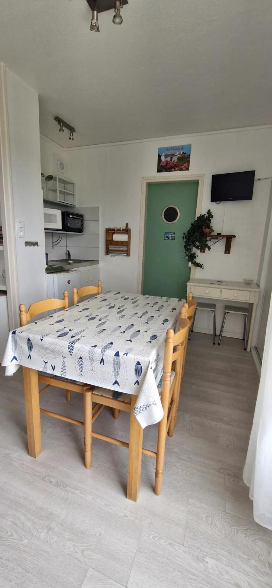 Studio 30M Plage - Marina 5 - 31 Allee Des Pinons - 1-1 Saint-Jean-de-Monts Exterior photo